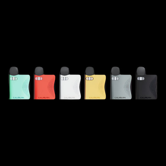 UWELL Caliburn AK3 Pod Kit, Gold variant with compact design and Pro-FOCS flavor tech, high-performance pod kit ideal for Ontario and Quebec vapers.